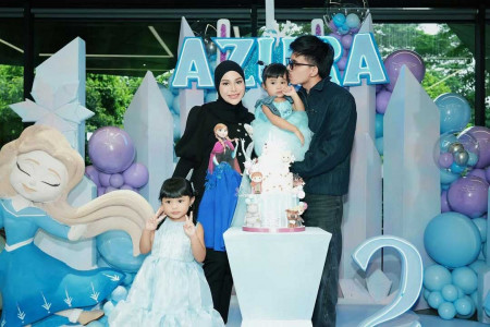 Putri Atta Halilintar dan Aurel Hermansyah Dilarikan ke UGD Usai Jatuh dari Ketinggian