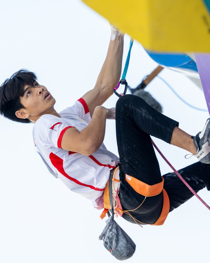 Putra Tri Ramadhani Ciptakan Sejarah di World Climbing Series 2026
