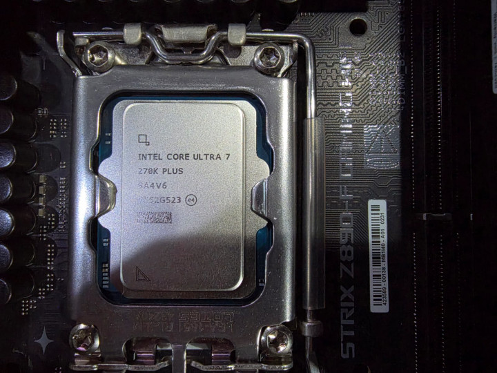 Intel Core Ultra 7 270K Plus, Reset yang Pas