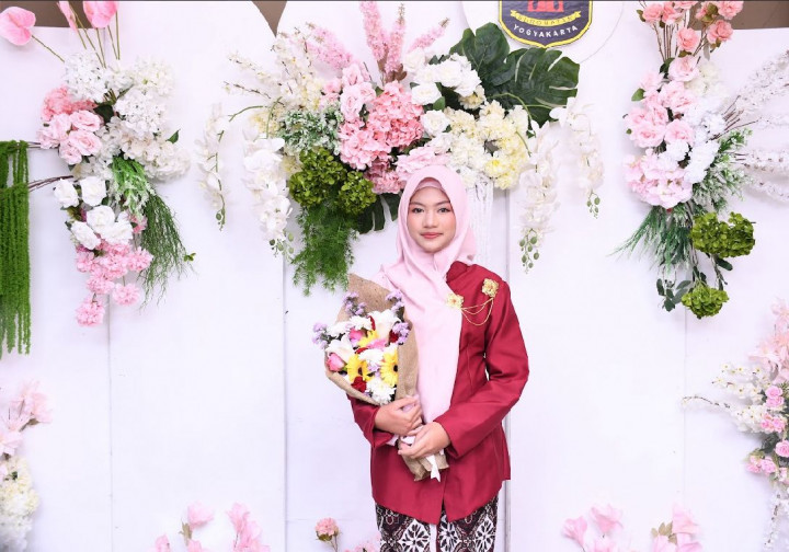 'Sarapan Soal' Tiap Pagi, Rania Siswi SD Muhammadiyah Dapat