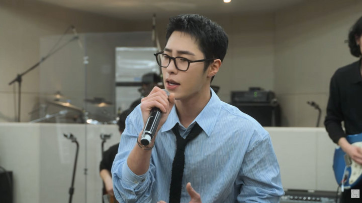 Lee Jae-wook Debut Jadi Penyanyi, Gandeng Seul-ong 2AM di Lagu 