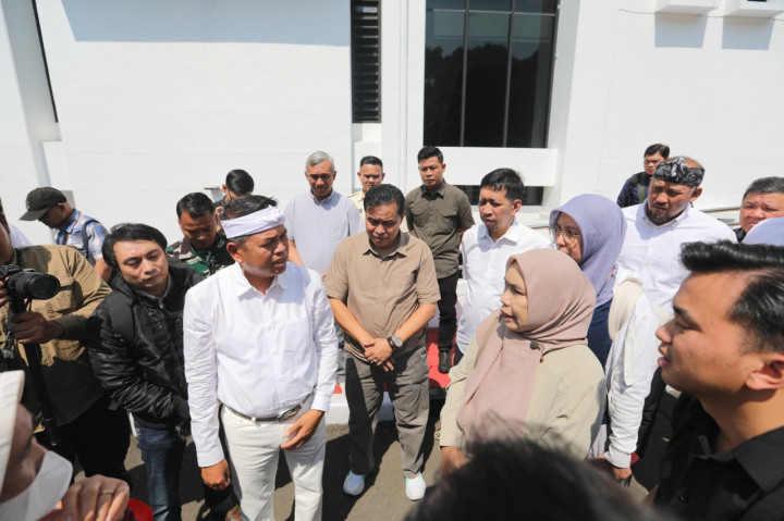 Jangan Panik! Dedi Mulyadi Jelaskan Tahap PCMB SPMB 2026 yang Bikin Orang Tua Salah Paham