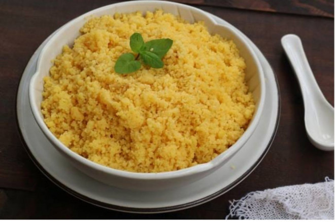 Cara memasak nasi jagung yang benar menggunakan magic com. (Foto: Ilustrasi)