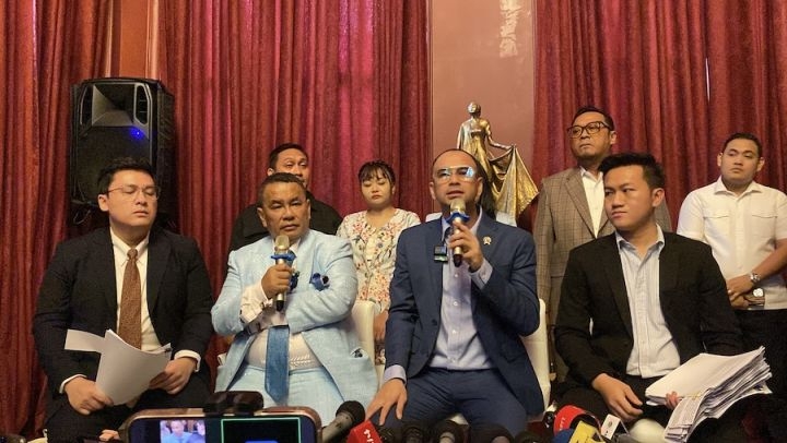 Hotman Paris Jamin Raffi Ahmad Tak Terlibat Kasus Korupsi Bea Cukai: Semua adalah Fitnah!