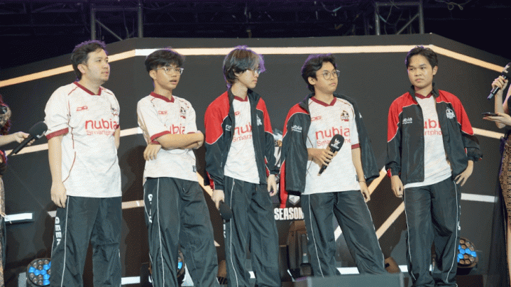Momentum Giant Slayer Geek Fam Diuji ONIC di Final Upper Bracket MPL ID S17