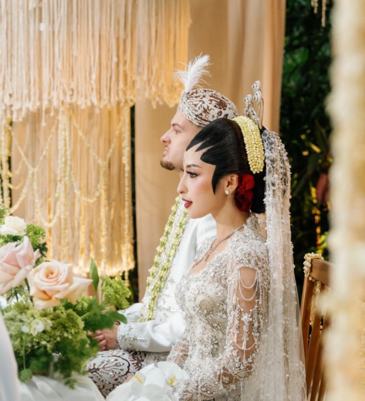 Jennifer Coppen dan Justin Hubner Resmi Menikah, Perpaduan Adat Jawa dan Elegansi Internasional Jadi Sorotan