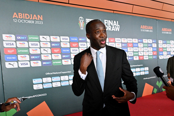 Yaya Toure Resmi Latih Raksasa Slovekia