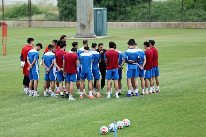 Timnas Iran Mendarat di Los Angeles, Kesepakatan Damai dan Protes Warnai Awal Piala Dunia 2026