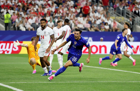 Hasil Babak 1 Inggris vs Kroasia: Saling Balas Gol, Empat Gol Tercipta di 45 Menit