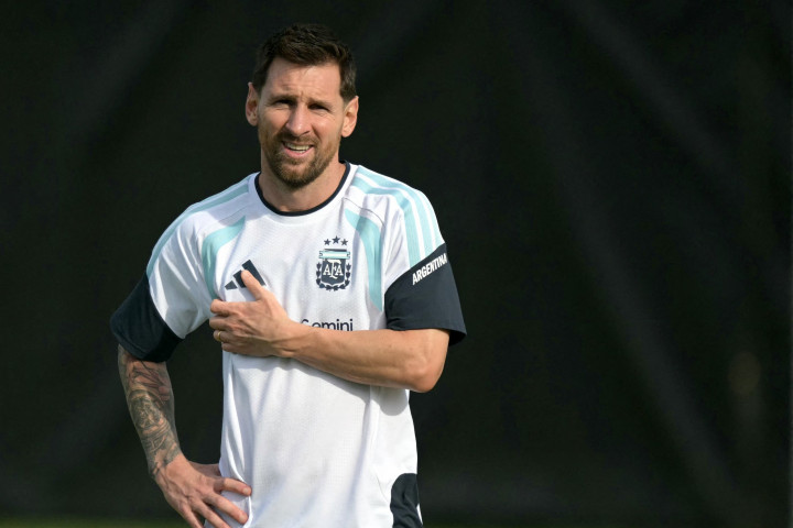 Di Balik Air Mata Messi, Sang Ayah Ternyata Sedang Sakit