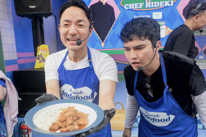 Nggak Cuma Belanja, PRJ 2026 Punya Duel Masak Seru ala Aldi Taher dan Chef Hideki