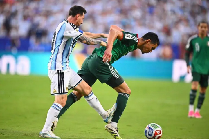 Aljazair Protes ke FIFA Usai Messi Lolos dari Kartu Merah di Piala Dunia 2026