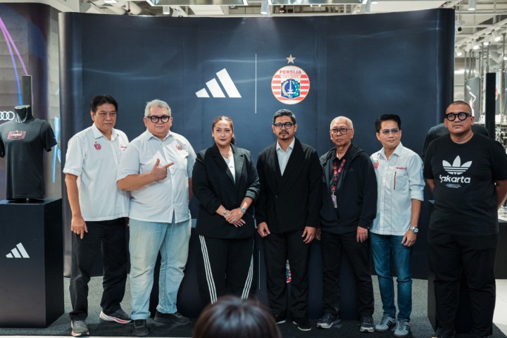 Persija dan Adidas Sepakati Kerja Sama Jangka Panjang