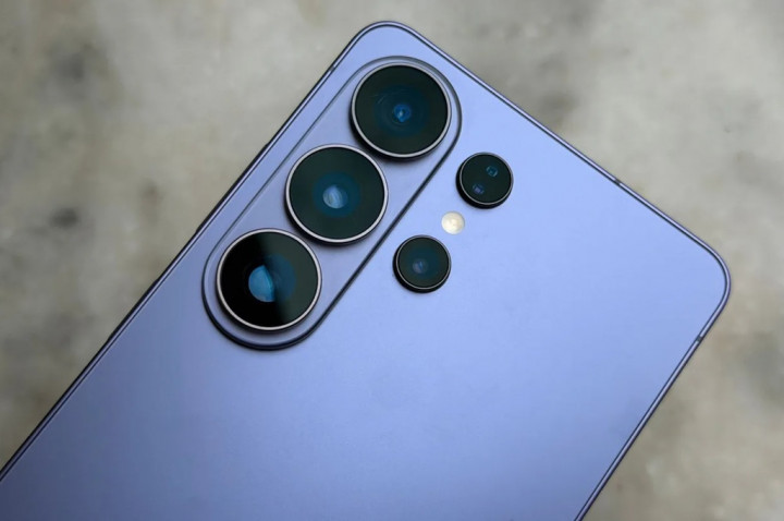 Rumor Galaxy S27 Muncul, Samsung Disebut Kembali Pakai Kamera Lama