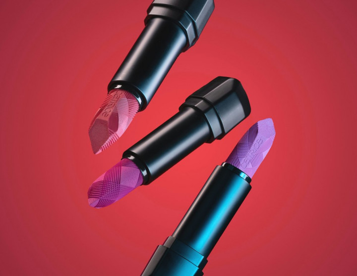 Lip Balm To The Rescue! 4 Pilihan Buat Cerahkan Bibir Hitam