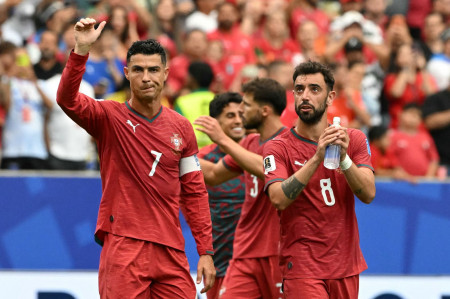 Hasil Portugal vs Uzbekistan: Selecao das Quinas Pesta Gol, Ronaldo Sumbang Brace