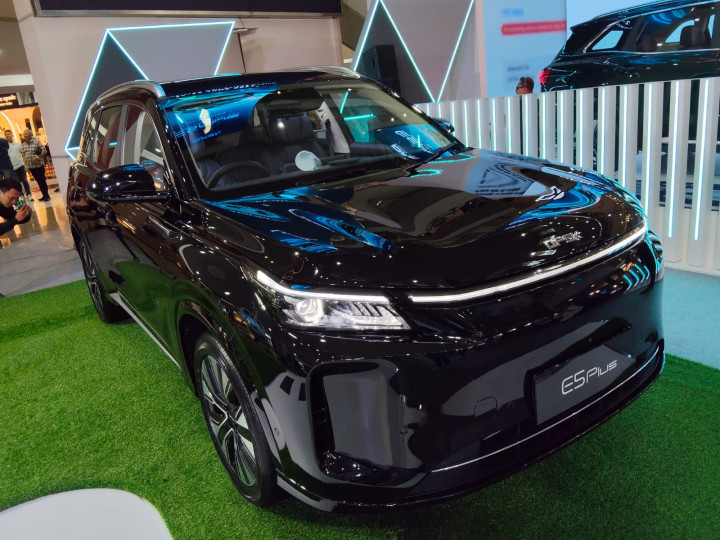 Alasan DFSK Masuk ke Segmen PHEV