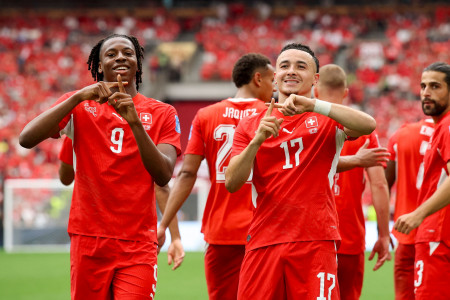 Hasil Swiss vs Kanada: La Nati Tekuk Tuan Rumah dan Rebut Juara Grup B