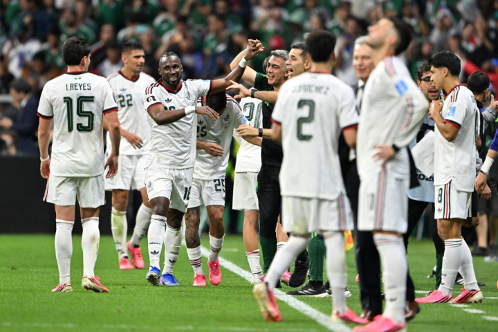 Hasil Republik Ceko vs Meksiko: El Tri Sapu Bersih Grup A, Republik Ceko Tersingkir