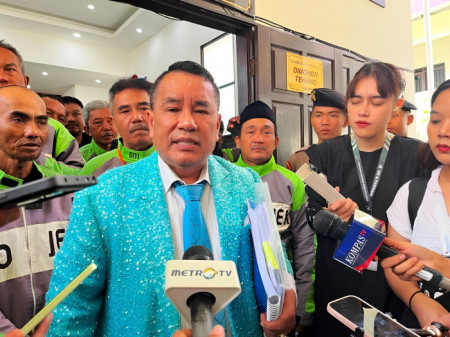 Hotman Paris Kumpulkan Rp1,3 Miliar untuk Korban Penganiayaan Taufik Hidayat