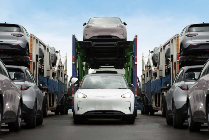 Geely Gandakan Produksi EX2 di Indonesia, Inden Konsumen Dipangkas Jadi Satu Bulan