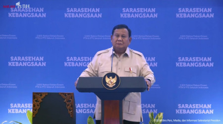 Prabowo 'Colek' Ribuan Rektor dan Profesor: Kenapa Kita Tidak Bisa Bikin Mobil Sendiri?