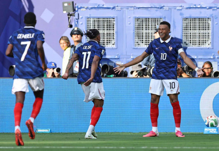 Hasil Prancis vs Swedia: Mbappe Borong Dua Gol, Les Bleus Lolos ke 16 Besar Piala Dunia