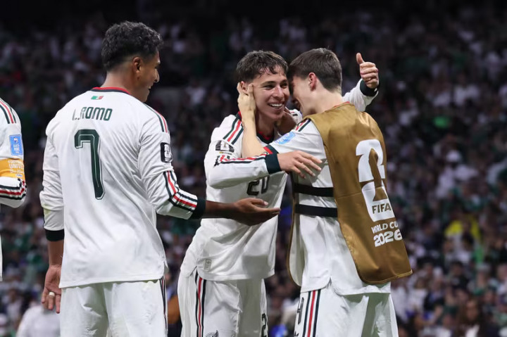 Line Up dan Link Streaming Meksiko vs Ekuador: Tuan Rumah Bidik Langkah ke 16 Besar