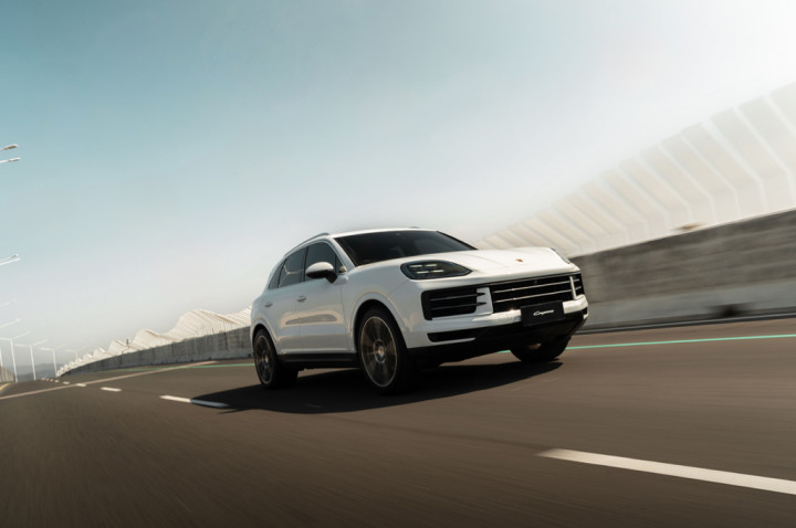 Porsche Cayenne Kini Diproduksi di Malaysia, Harga Mulai Rp2,99 Miliar