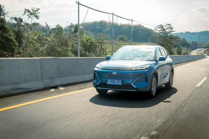Mau Beli Geely EX5 dan Starray EM-i, Cek Dulu Biaya Kepemilikannya