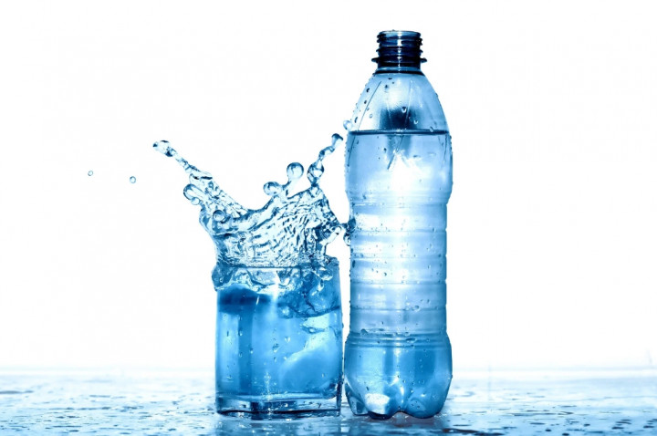Fix No Debat! 5 Air Mineral Ini Punya Rasa Paling Segar Buat Teman Hidrasi Harian