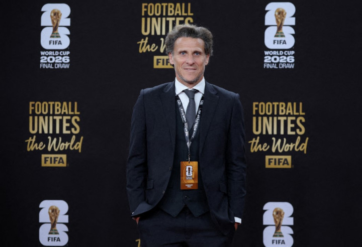 AUF Resmi Tunjuk Diego Forlan Jadi Pelatih Sementara Uruguay