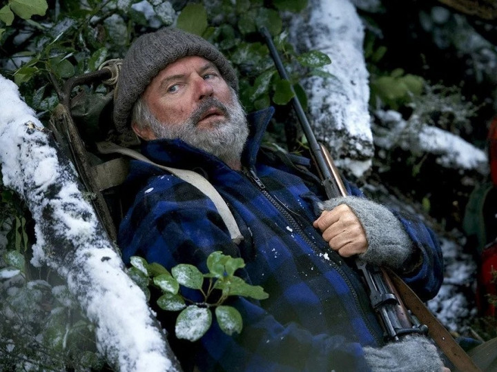 5 Rekomendasi Film Sam Neill, Bintang Jurassic Park yang Tutup Usia