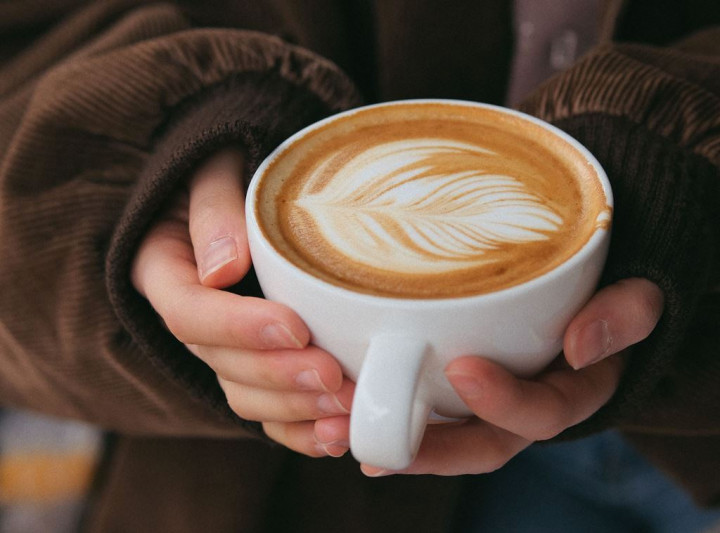 Gak Mau Insomnia? Ini Jam 'Cut-off' Buat Ngopi Biar Tetap Bisa Tidur!
