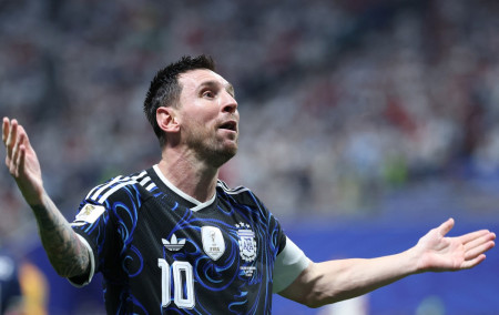 Lionel Messi Bantah Argentina Diuntungkan Wasit Jelang Final Piala Dunia 2026