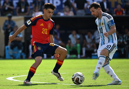 Final Piala Dunia 2026: Enzo Kartu Merah, Spanyol vs Argentina Lanjut ke Extra Time