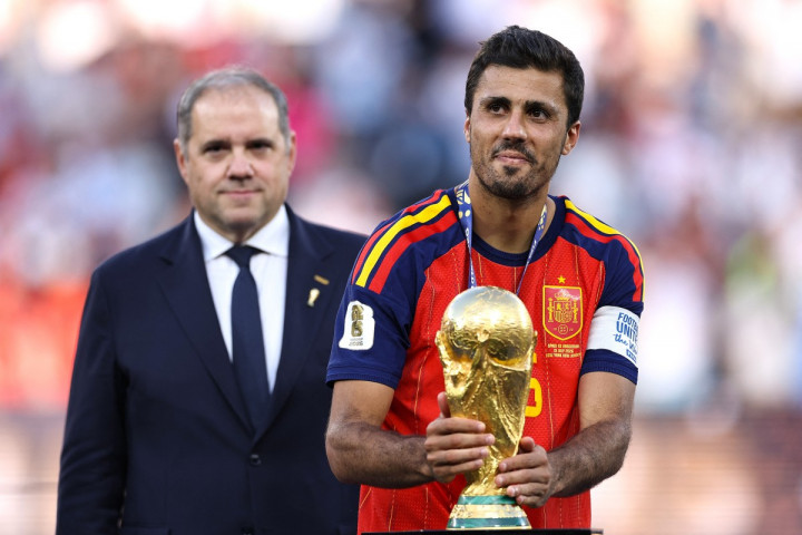 Rodri Resmi Tamatkan Sepak Bola Usai Bawa Spanyol Juara Piala Dunia 2026