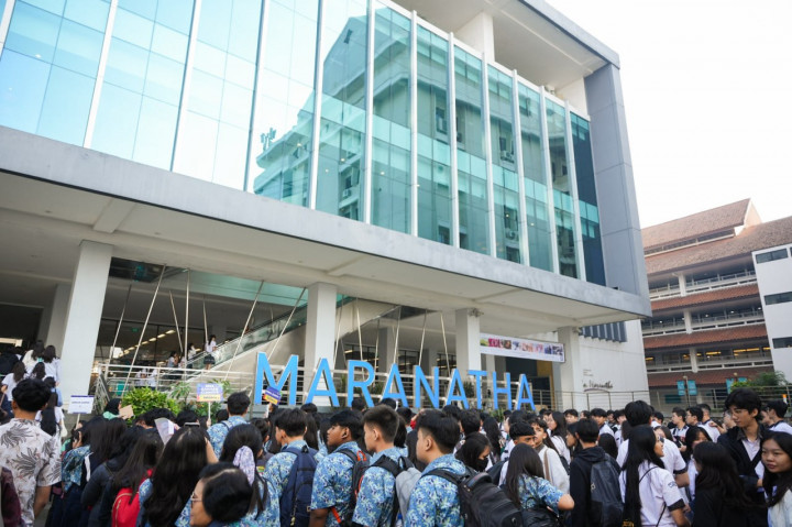 Sambut Ribuan Siswa, UK Maranatha Luncurkan Beasiswa dan Program Kelas Internasional di Maranatha Vaganza 2026