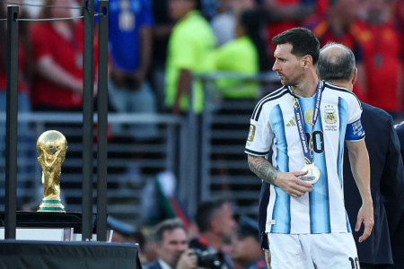 Lionel Messi: Luka Ini Sulit Sembuh, tapi Saya Bangga dengan Argentina
