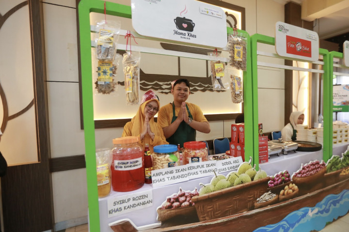Dari Kontrakan ke Dua Outlet, Kisah UMKM Oleh-oleh Banjar yang Makin Cuan