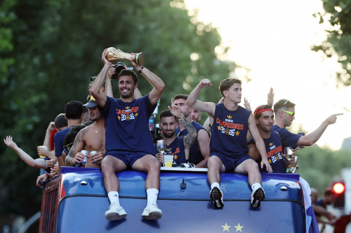 Timnas Spanyol Berparade Keliling Madrid Usai Raih Gelar Juara