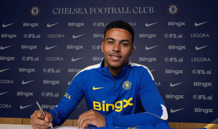 Chelsea Resmi Rekrut Morgan Rogers Rp2,8 Triliun, Jadi Pemain Termahal Klub