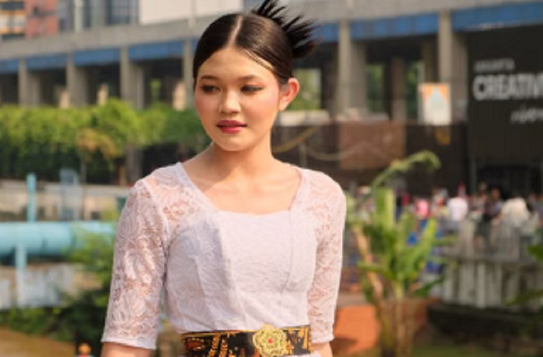 Inspirasi Outfit Kondangan Bikin Penampilan Anti Mati Gaya!