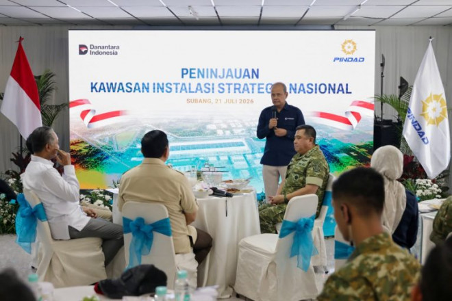 Menhan Sjafrie Sjamsoeddin meninjau pengembangan Kawasan Industri Kendaraan Nasional di Subang, Jawa Barat. Kementerian Pertahanan