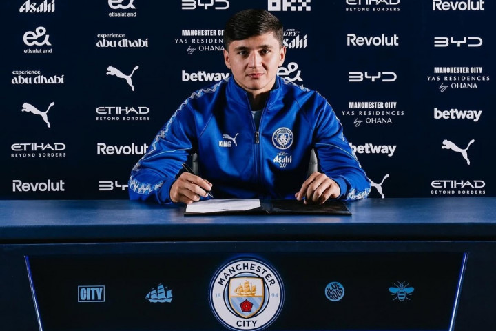 Manchester City Resmi Perpanjang Kontrak Abdukodir Khusanov hingga 2031