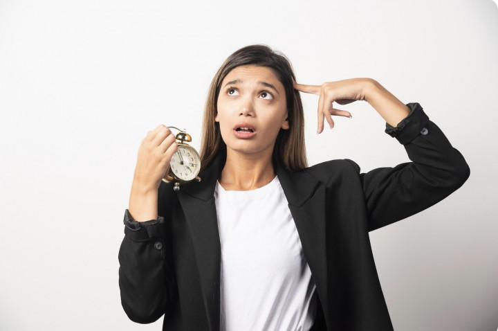 Gak Cuma Kebutuhan Finansial, Time Abundance Juga Kunci Hidup Bebas Stres!