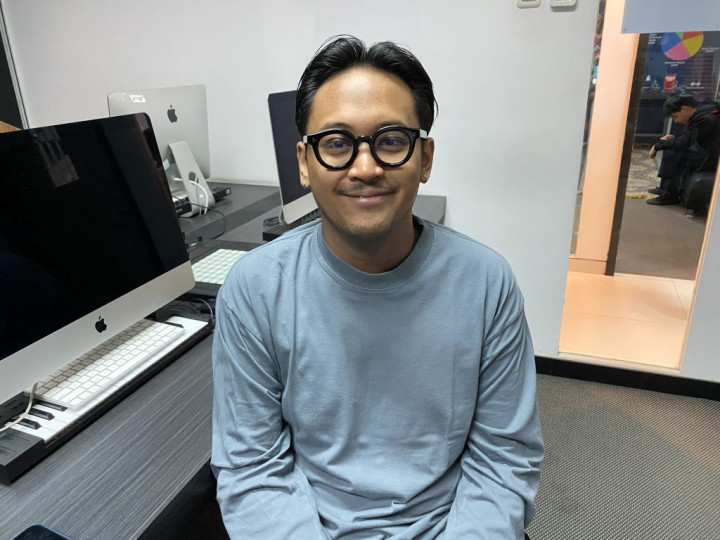 Strategi Musisi Muda Cari Cuan: Mahasiswa SAE Indonesia Ini Rintis Bisnis Parfum dari Interpretasi Lagu