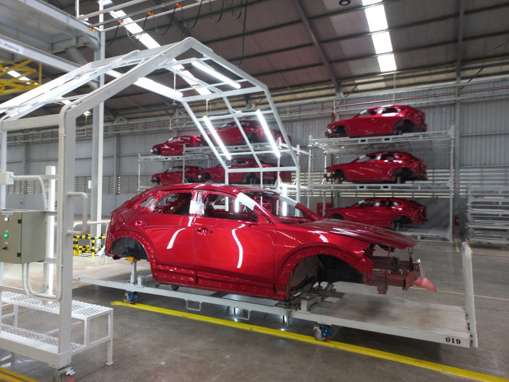 Mazda Resmikan Pabrik Perakitan Rp400 Miliar di Bogor, Fokus Produksi CX-30