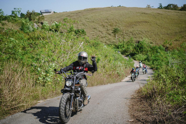 Tertarik Touring Motor 600 Km di Pulau Sumba, Ini Syaratnya
