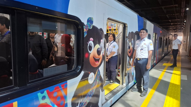 Program ini akan hadir pada 20 rangkaian Commuter Line selama enam bulan. Dok. Aulia Putriningtias